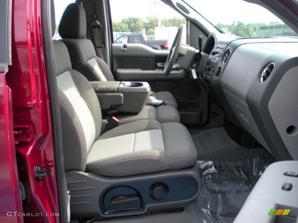 2005 F150 XLT SuperCrew - Dark Toreador Red Metallic / Medium Flint/Dark Flint Grey photo #15