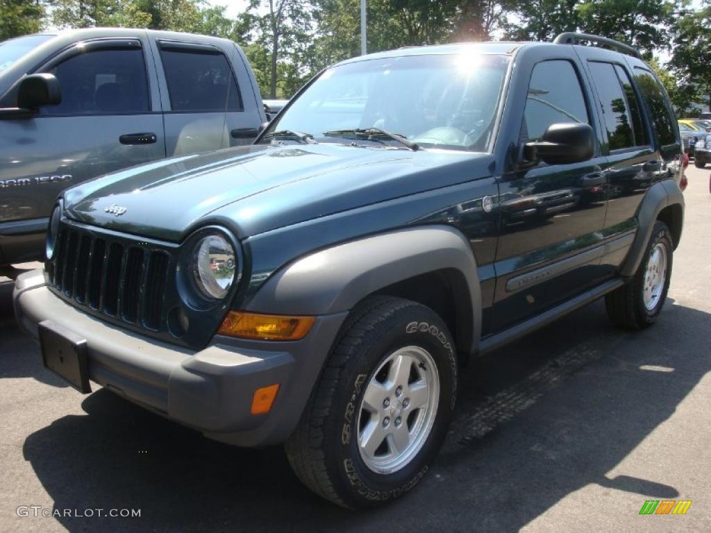 2005 Liberty Sport 4x4 - Deep Beryl Green Pearl / Medium Slate Gray photo #1