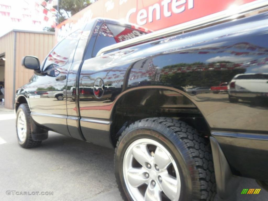 2003 Ram 1500 SLT Regular Cab 4x4 - Black / Dark Slate Gray photo #46