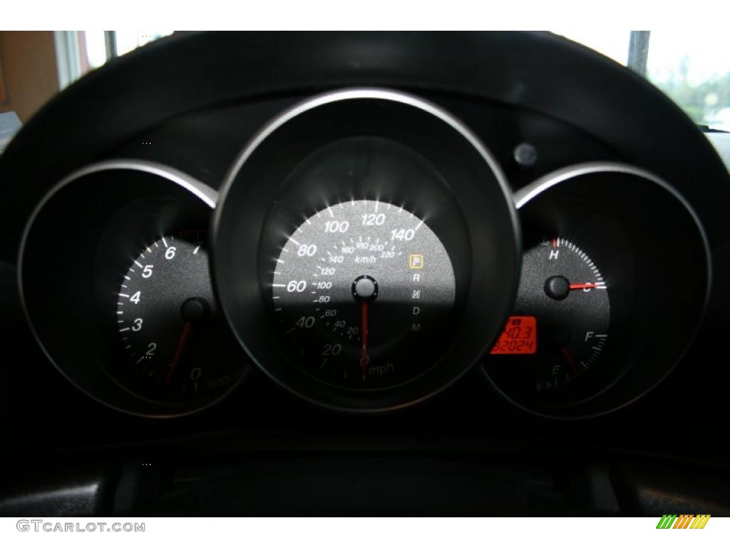 2005 MAZDA3 i Sedan - Titanium Gray Metallic / Black photo #22