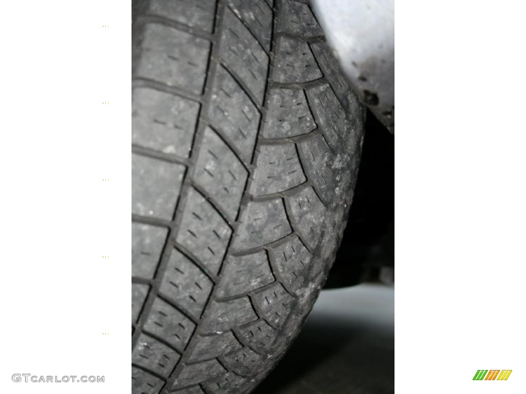 2005 MAZDA3 i Sedan - Titanium Gray Metallic / Black photo #26