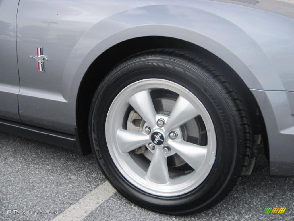 2007 Mustang V6 Premium Coupe - Tungsten Grey Metallic / Light Graphite photo #4