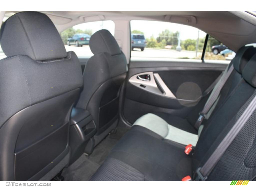 2007 Camry SE V6 - Barcelona Red Metallic / Dark Charcoal photo #10