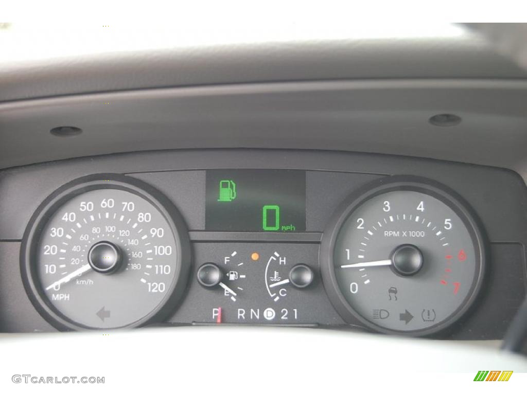 2006 Grand Marquis LS - Silver Birch Metallic / Medium Light Stone photo #22