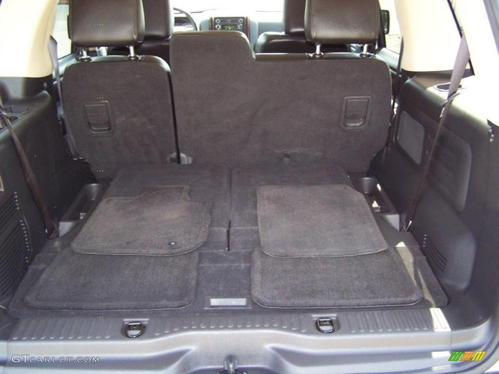 2010 Explorer Limited - Brilliant Silver Metallic / Black photo #17