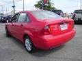 Infra-Red - Focus ZX4 SE Sedan Photo No. 3