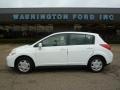 Fresh Powder - Versa 1.8 S Hatchback Photo No. 1