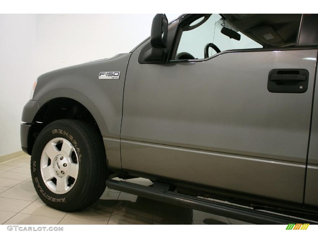 2006 F150 STX SuperCab 4x4 - Dark Shadow Grey Metallic / Medium Flint photo #20