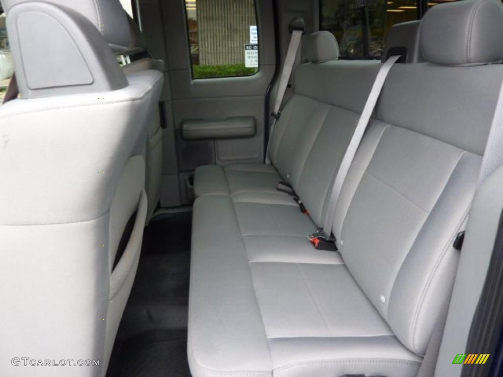 2007 F150 STX SuperCab 4x4 - Dark Blue Pearl Metallic / Medium Flint photo #13