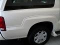 White Diamond - Escalade ESV AWD Photo No. 9