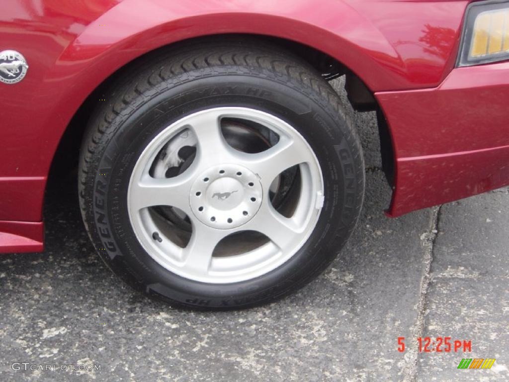 2004 Mustang V6 Convertible - 40th Anniversary Crimson Red Metallic / Medium Graphite photo #21