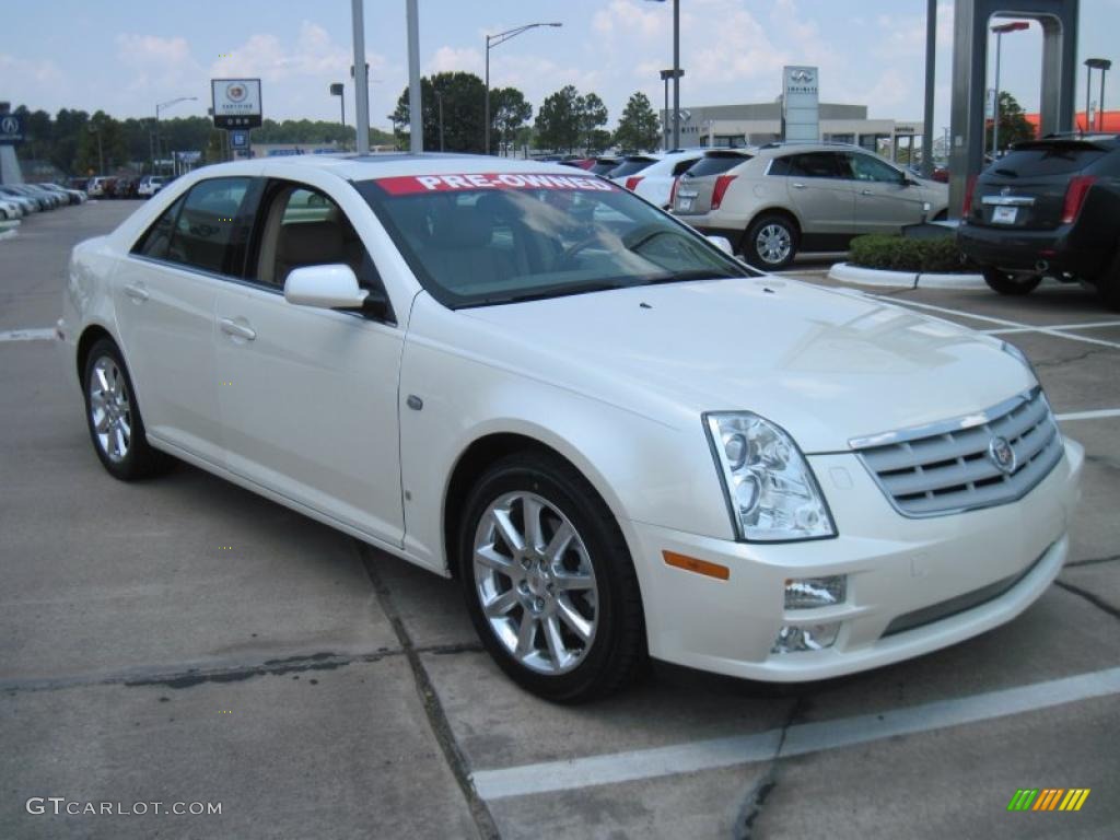 2007 STS 4 V8 AWD - White Diamond / Cashmere photo #2