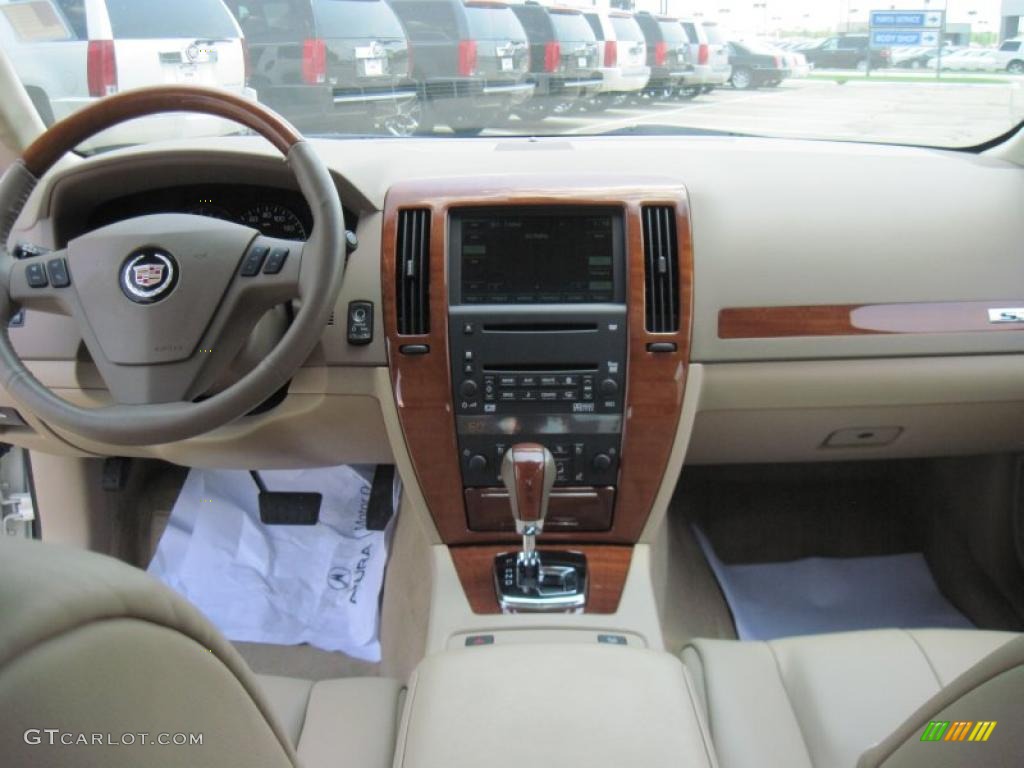 2007 STS 4 V8 AWD - White Diamond / Cashmere photo #10