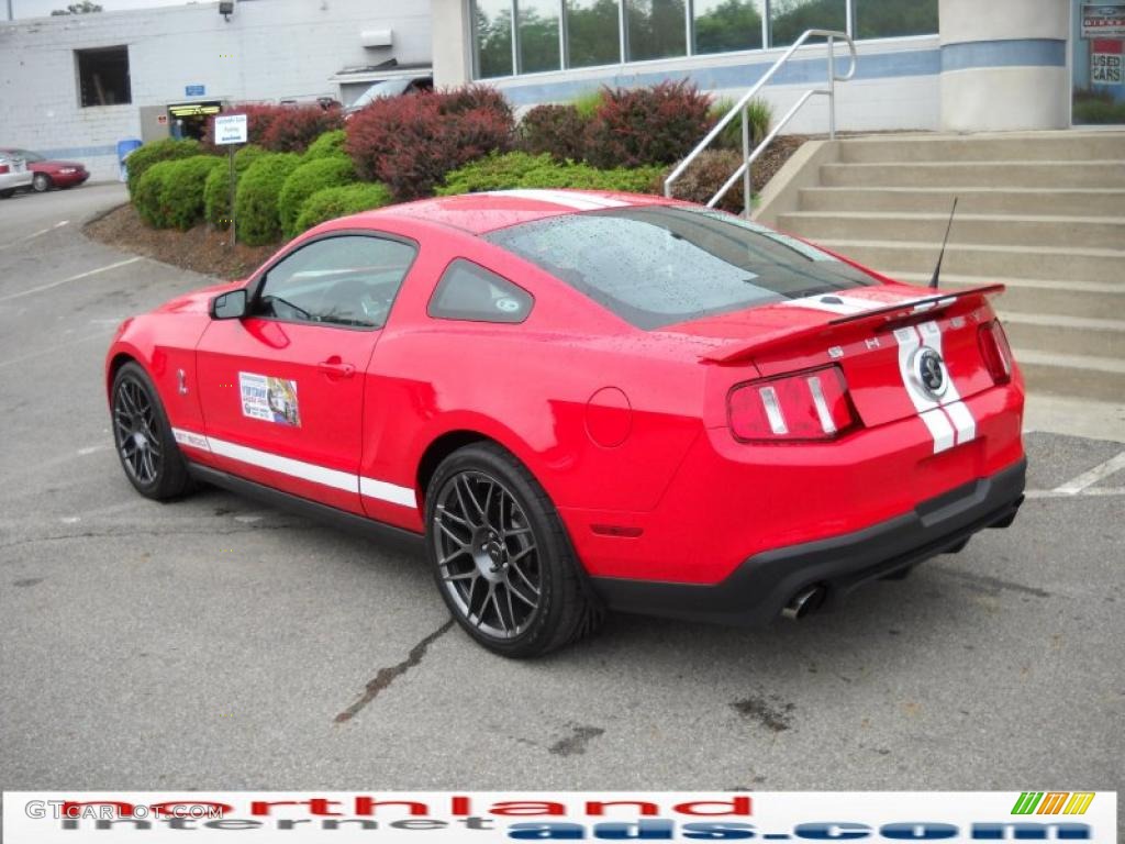 2011 Mustang Shelby GT500 SVT Performance Package Coupe - Race Red / Charcoal Black/White photo #8