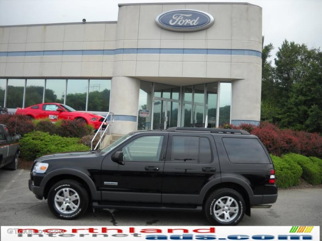 2006 Explorer XLT 4x4 - Black / Stone photo #1