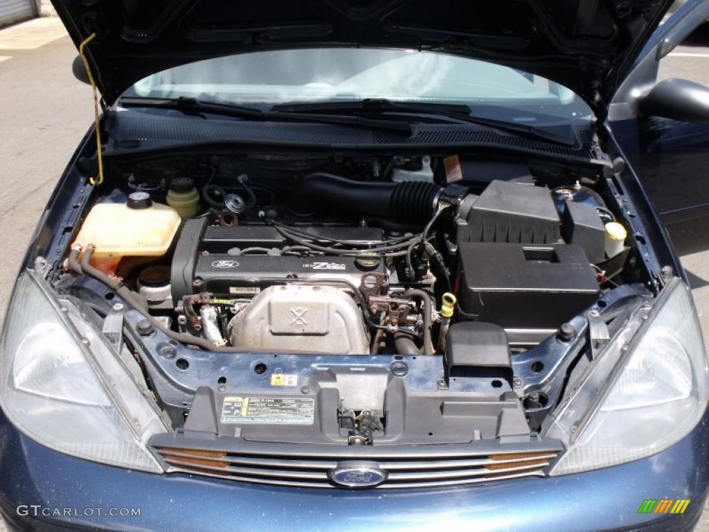 2003 Focus ZX5 Hatchback - Twilight Blue Metallic / Dark Charcoal photo #18