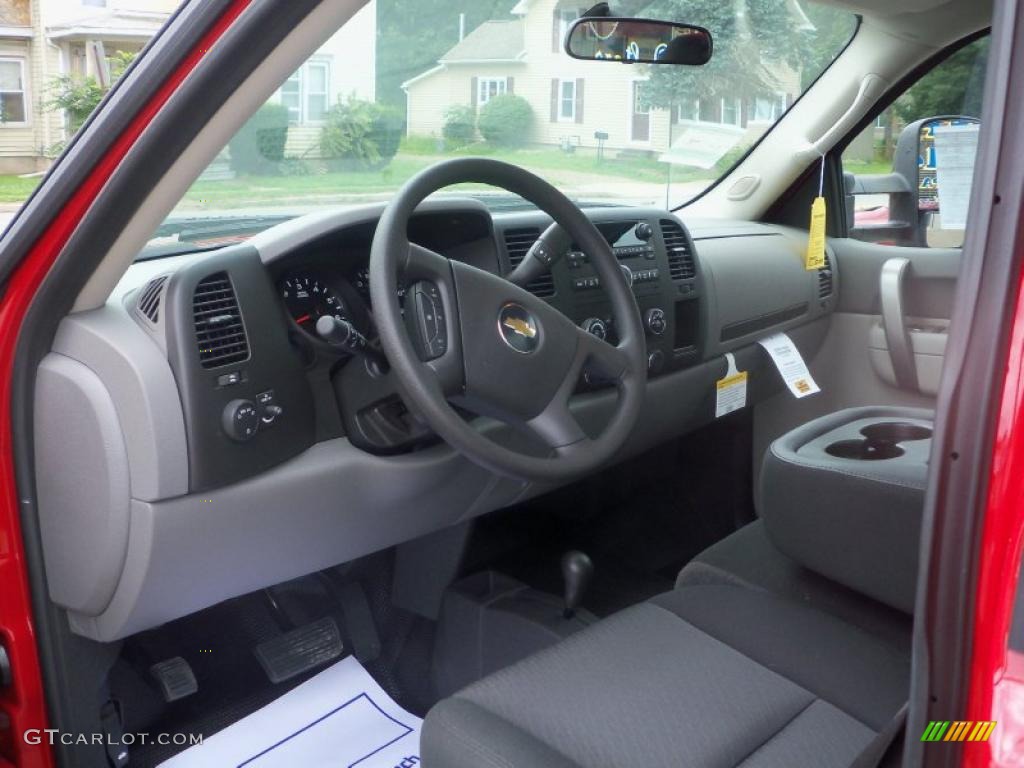 2010 Silverado 1500 LS Regular Cab 4x4 - Victory Red / Dark Titanium photo #23