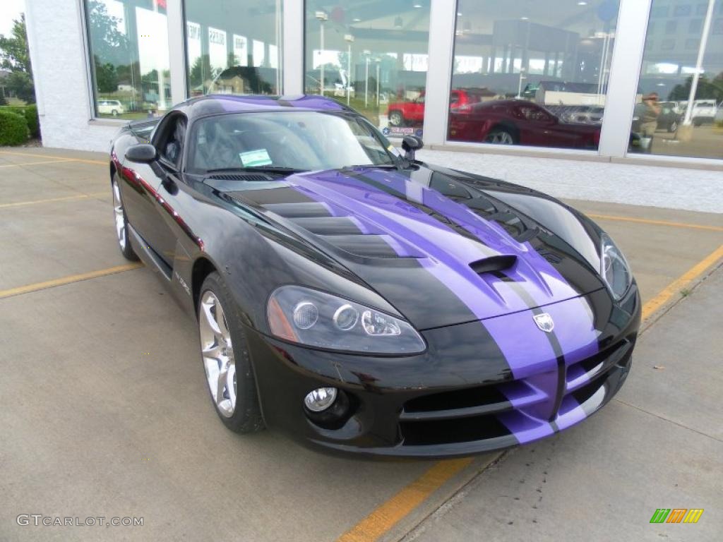 2010 Viper SRT10 Roanoke Dodge Edition Coupe - Viper Black/Purple / Black photo #3