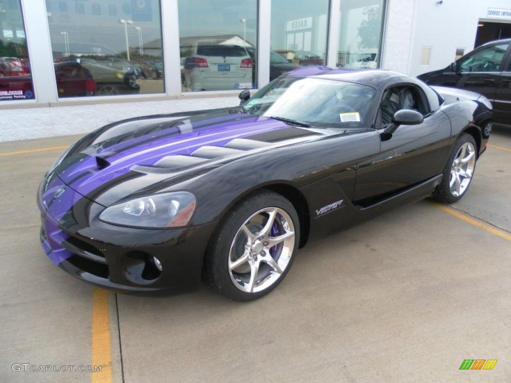 2010 Viper SRT10 Roanoke Dodge Edition Coupe - Viper Black/Purple / Black photo #4