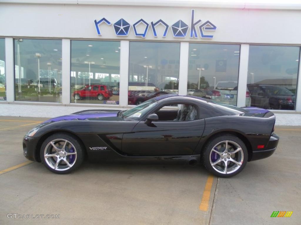 2010 Viper SRT10 Roanoke Dodge Edition Coupe - Viper Black/Purple / Black photo #21