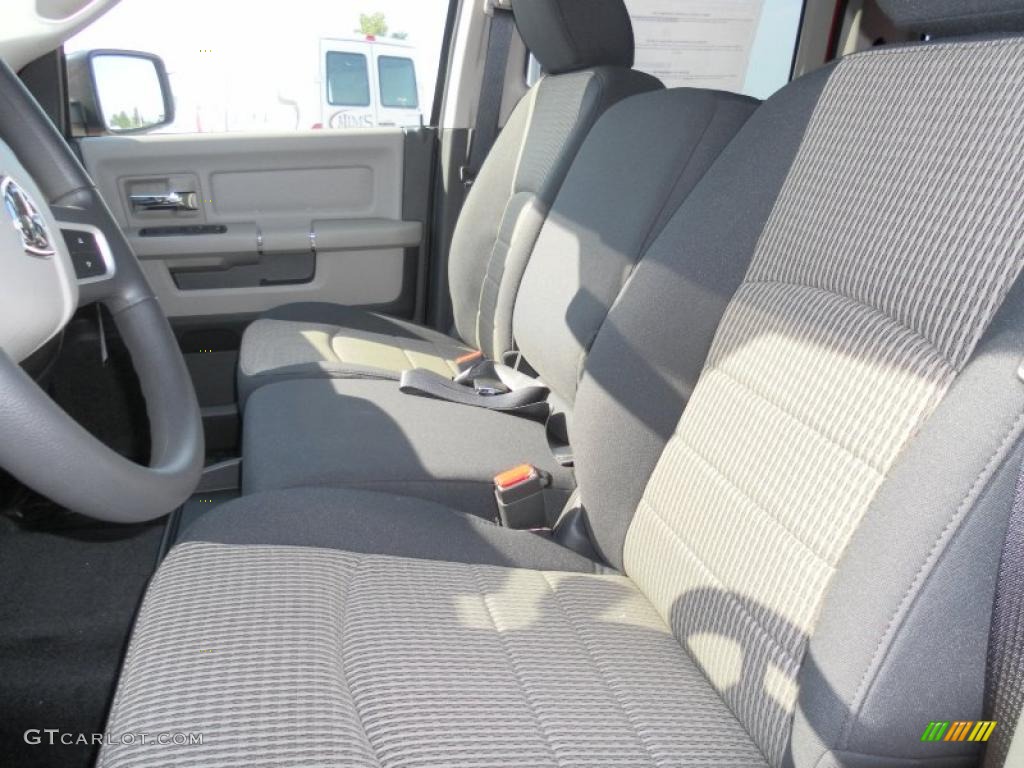 2011 Ram 1500 SLT Crew Cab 4x4 - Flame Red / Dark Slate Gray/Medium Graystone photo #5