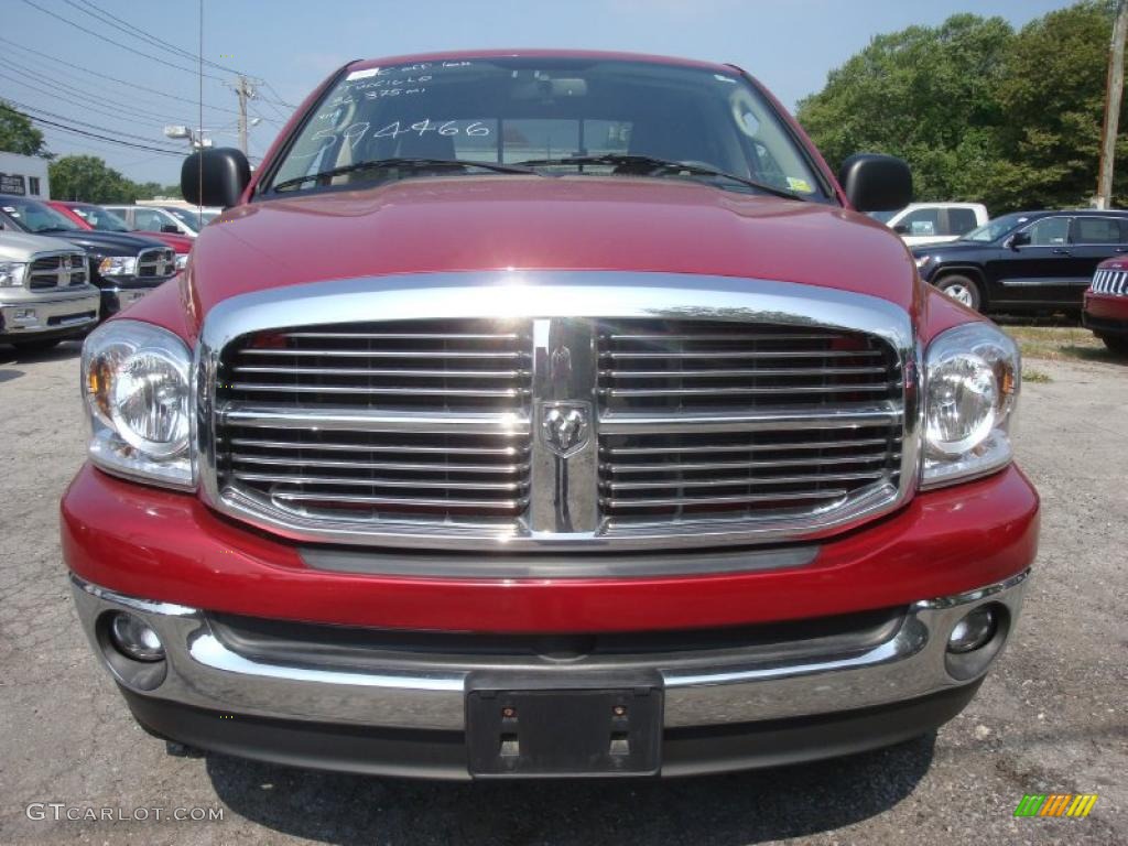 2007 Ram 1500 ST Quad Cab 4x4 - Inferno Red Crystal Pearl / Medium Slate Gray photo #2