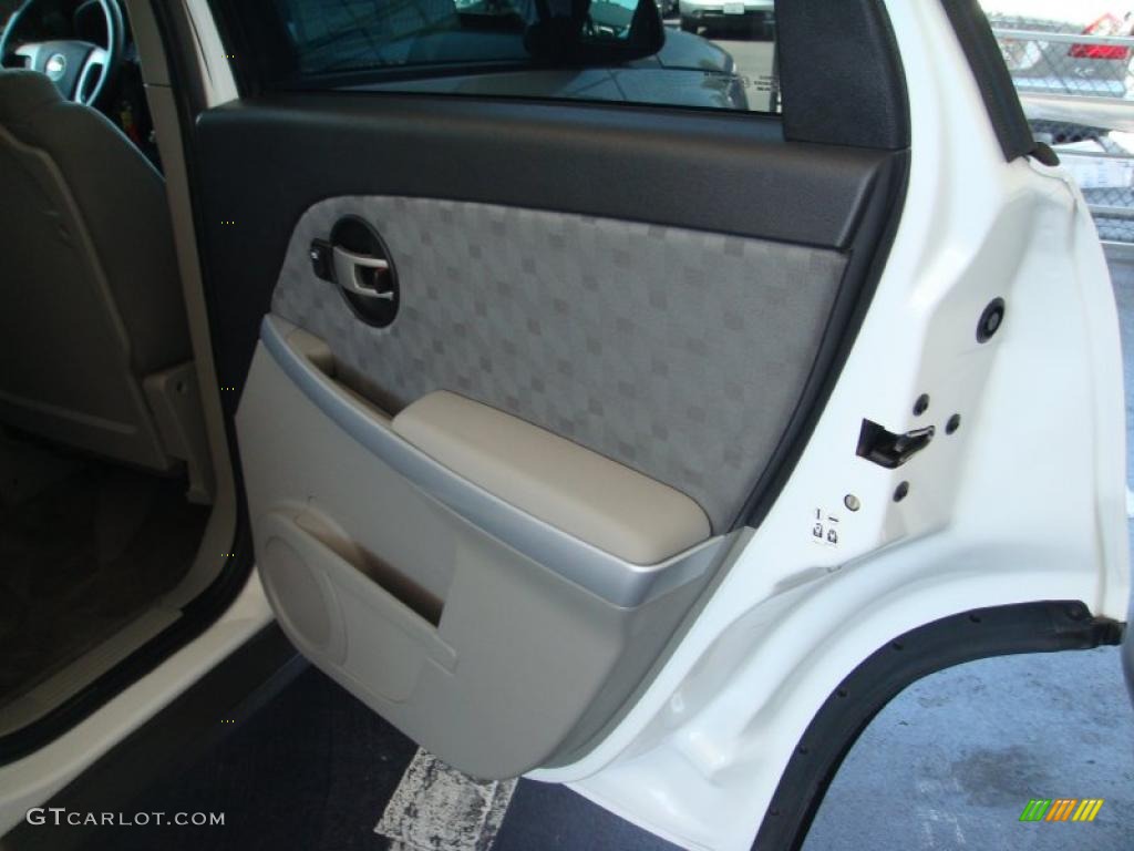 2007 Equinox LS - Summit White / Light Cashmere photo #17
