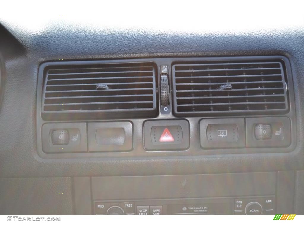 2001 Golf GLS TDI 4 Door - Black / Black photo #13