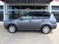 2010 Graphite Gray Pearl Mitsubishi Outlander SE 4WD  photo #2