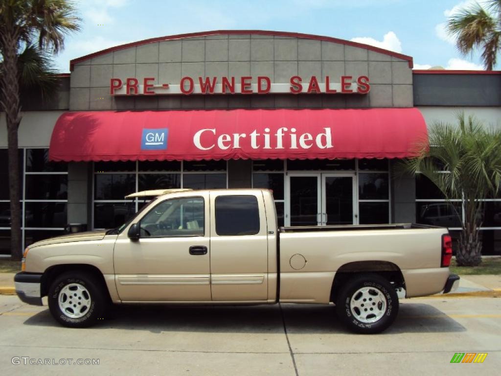 2004 Silverado 1500 LS Extended Cab - Sandstone Metallic / Tan photo #1