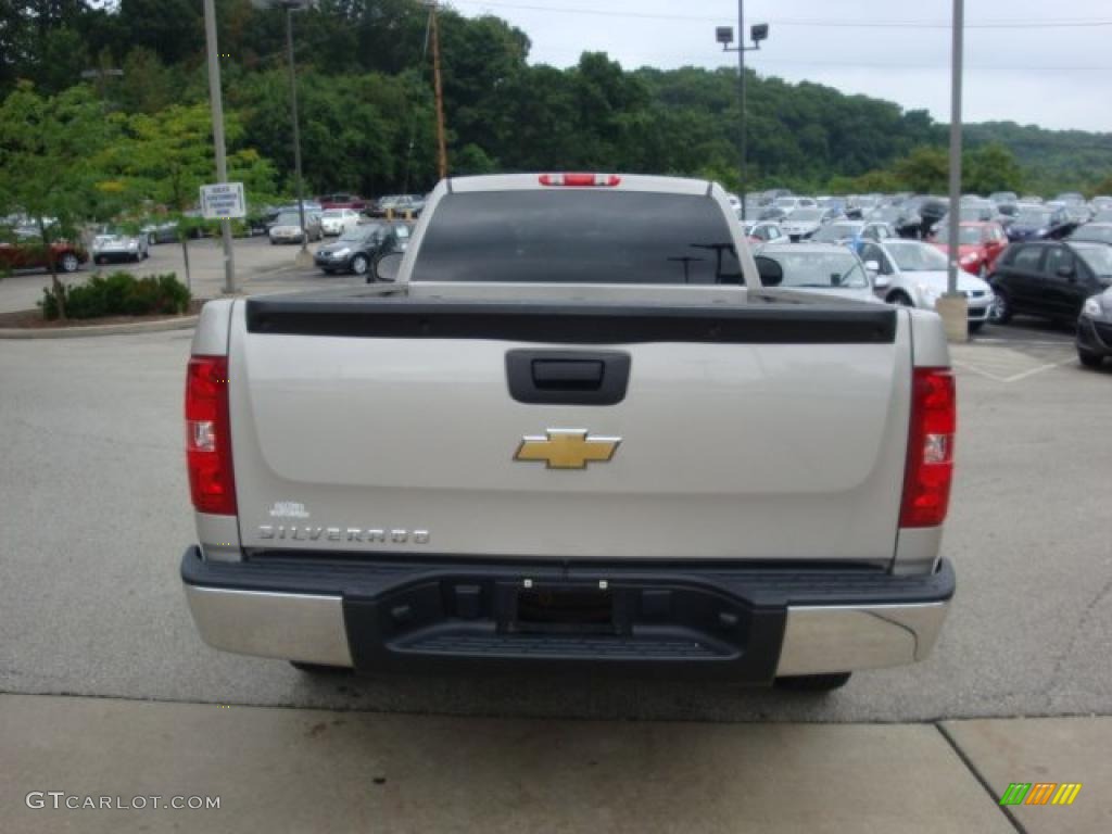 2009 Silverado 1500 Regular Cab 4x4 - Silver Birch Metallic / Dark Titanium photo #3