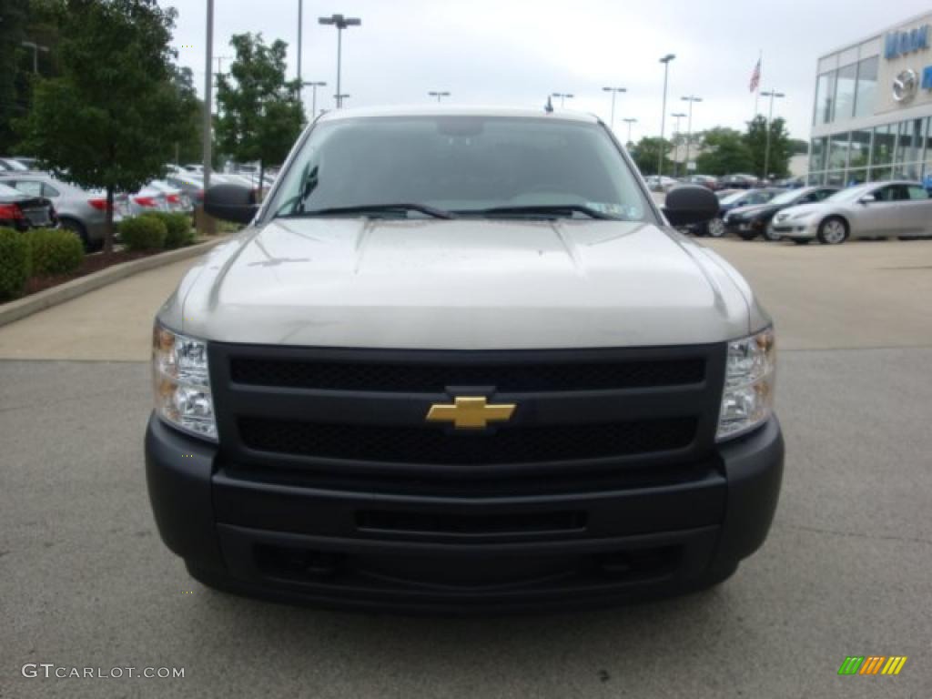 2009 Silverado 1500 Regular Cab 4x4 - Silver Birch Metallic / Dark Titanium photo #6