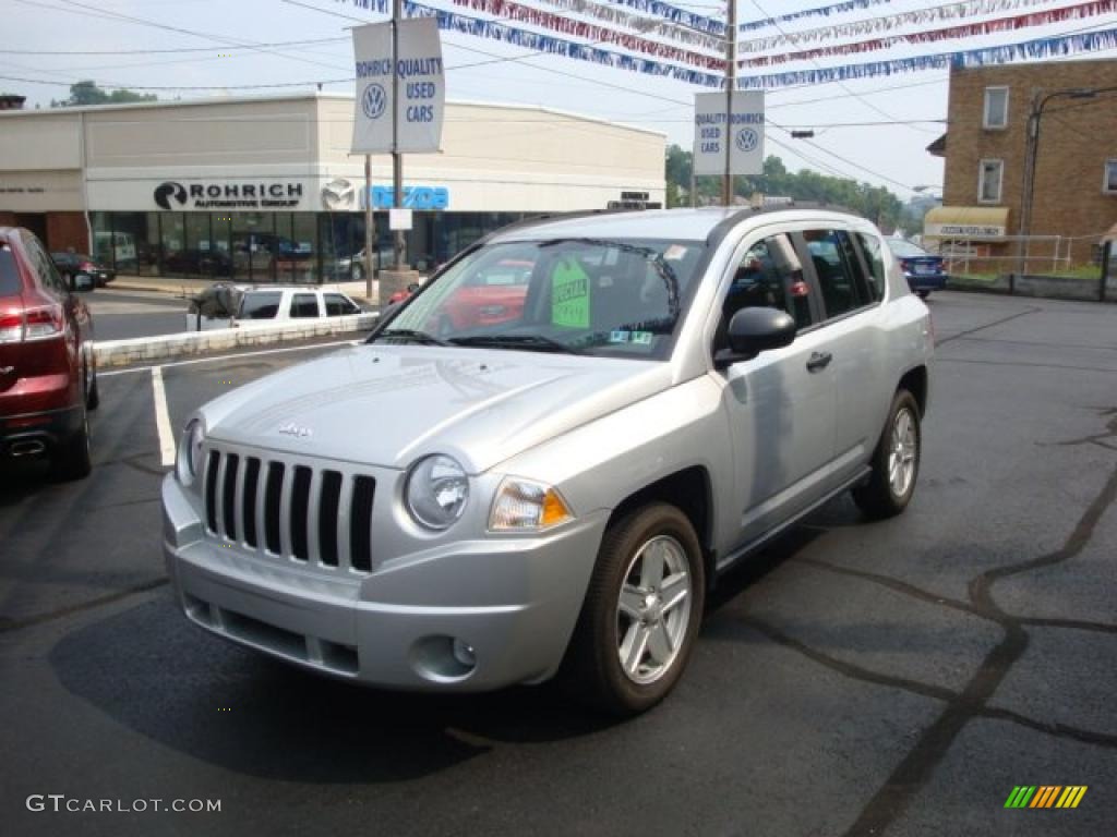 2007 Compass Sport - Bright Silver Metallic / Pastel Slate Gray photo #1