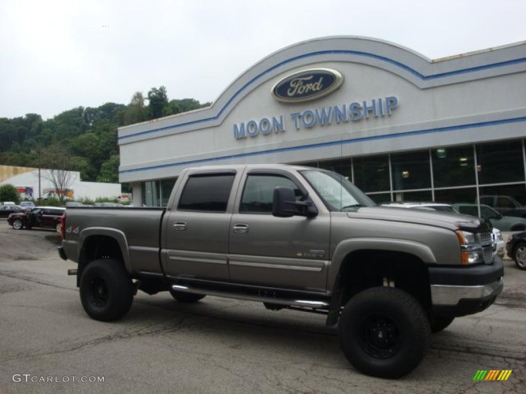 2007 Silverado 2500HD Classic LS Crew Cab 4x4 - Graystone Metallic / Tan photo #1