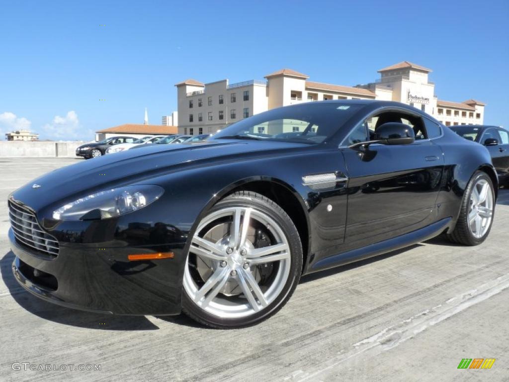 2010 V8 Vantage Coupe - Jet Black / Obsidian Black photo #1