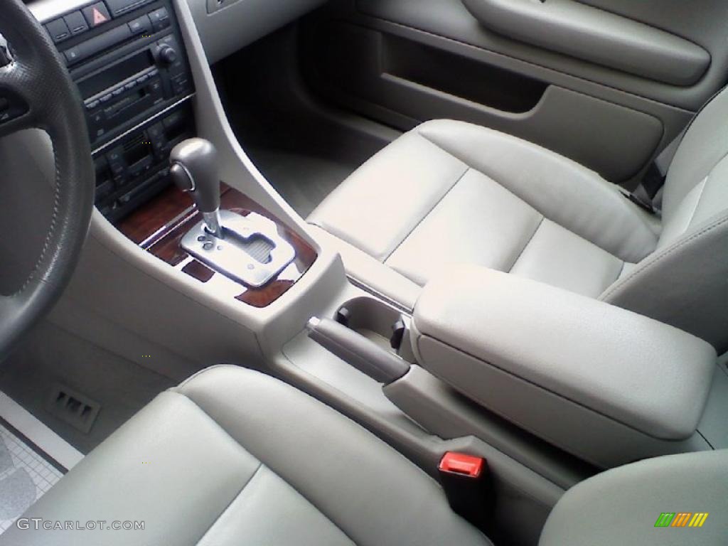 2006 A4 3.2 quattro Sedan - Quartz Gray Metallic / Platinum photo #11