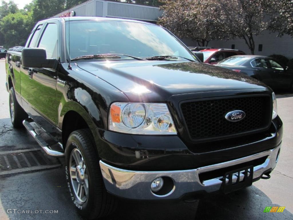 2006 F150 XLT SuperCab 4x4 - Black / Medium Flint photo #23