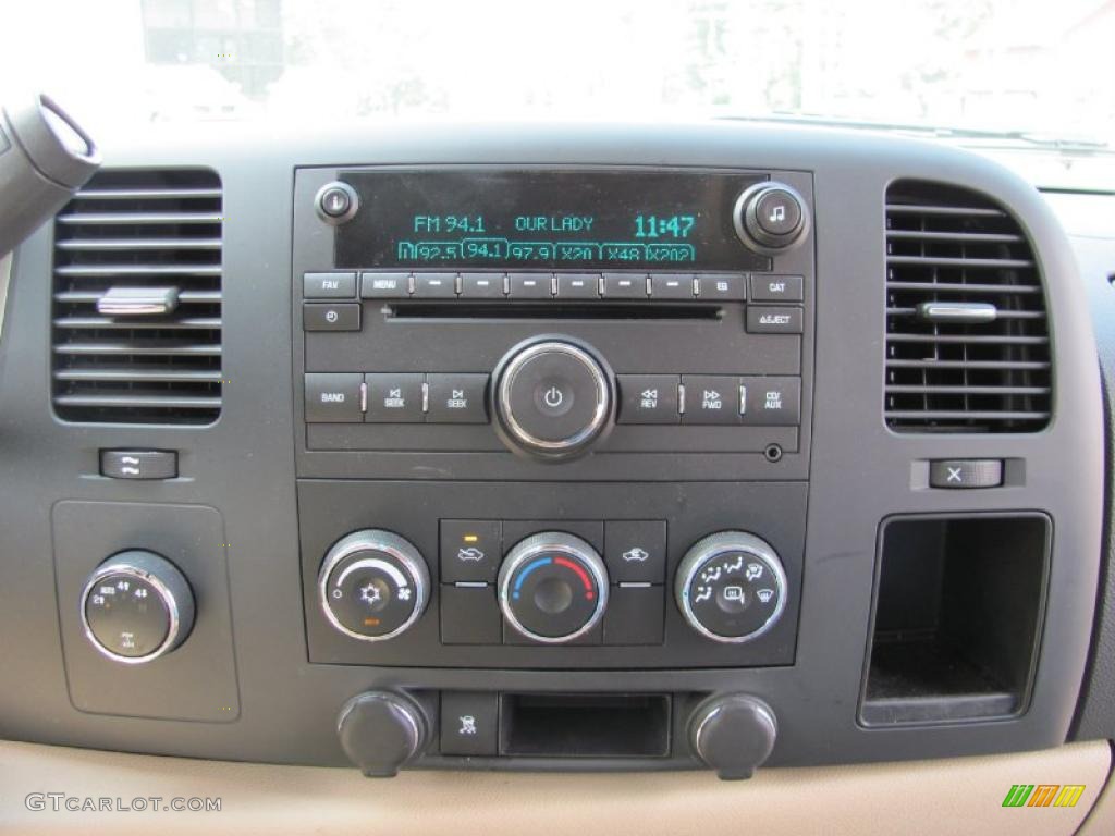 2009 Silverado 1500 LT Extended Cab 4x4 - Dark Cherry Red Metallic / Light Cashmere photo #5