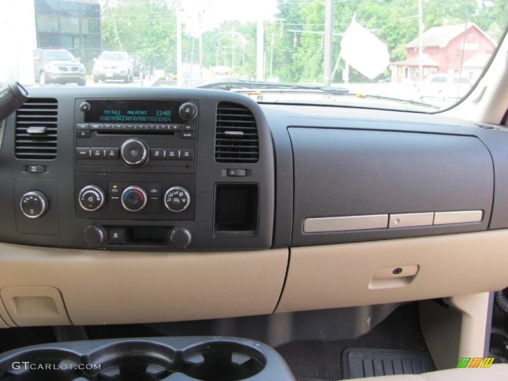 2009 Silverado 1500 LT Extended Cab 4x4 - Dark Cherry Red Metallic / Light Cashmere photo #20