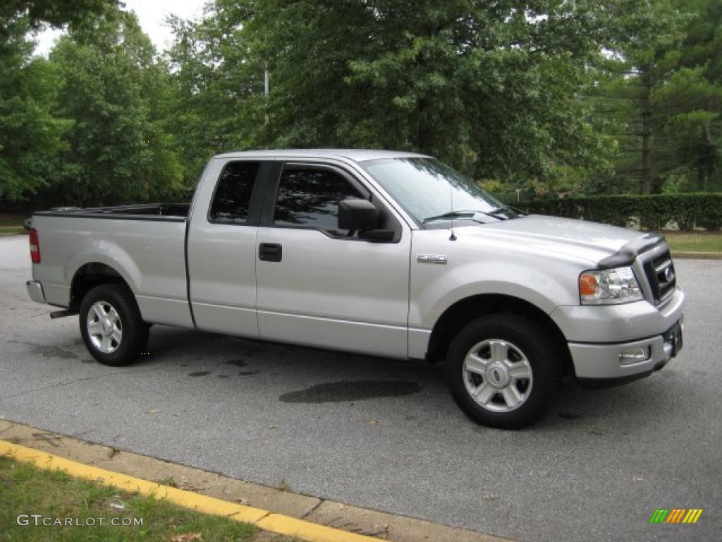 2005 F150 XLT SuperCab - Silver Metallic / Medium Flint Grey photo #5