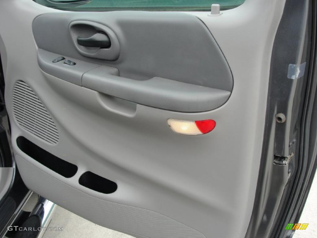 2002 F150 XLT SuperCab - Dark Shadow Grey Metallic / Medium Graphite photo #25
