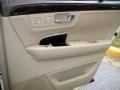 White Lightning - DTS Sedan Photo No. 19