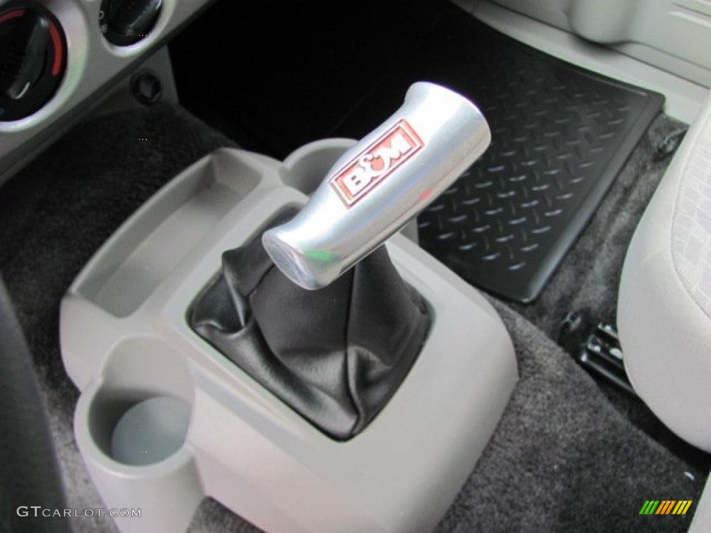 2008 Colorado Regular Cab 4x4 - Victory Red / Medium Pewter photo #13