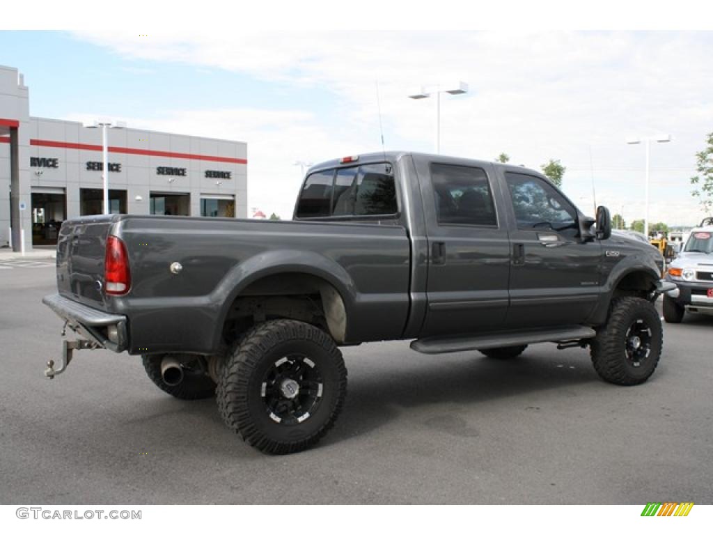 2002 F250 Super Duty Lariat Crew Cab 4x4 - Dark Shadow Grey Metallic / Medium Flint photo #2