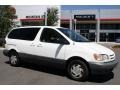 Super White 1998 Toyota Sienna Gallery