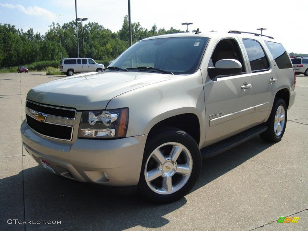 2007 Tahoe LTZ 4x4 - Gold Mist Metallic / Light Cashmere/Ebony photo #1