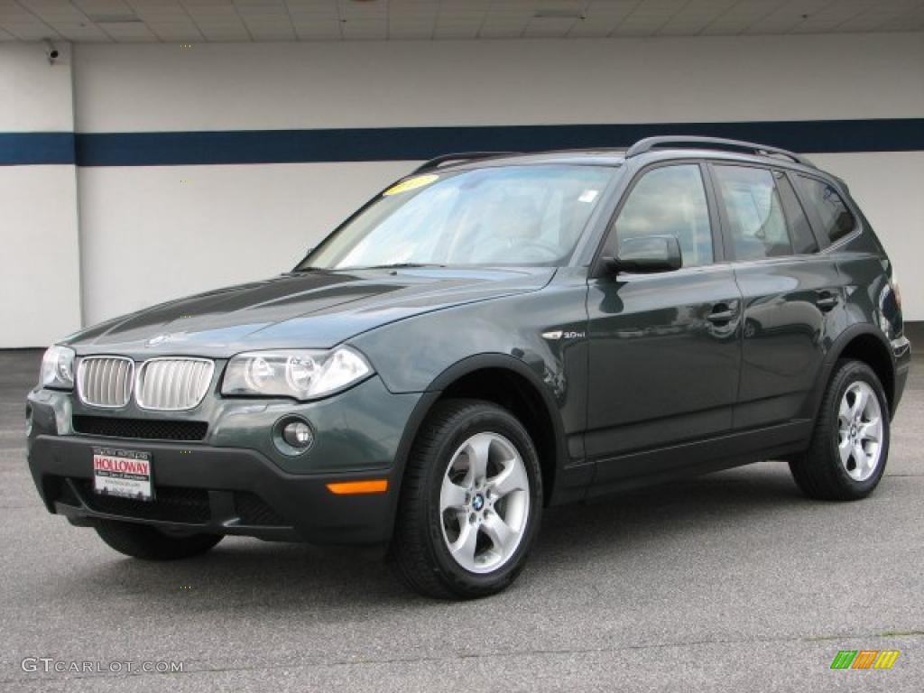 Highland Green Metallic BMW X3