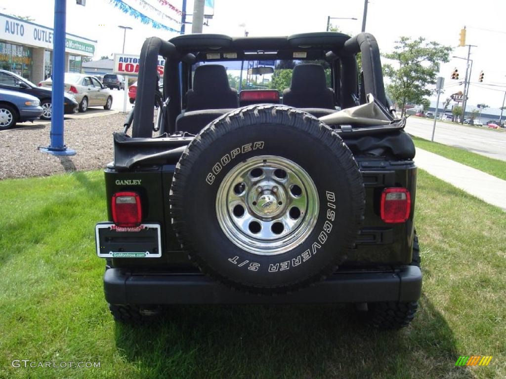 2004 Wrangler Unlimited 4x4 - Black / Dark Slate Gray photo #4