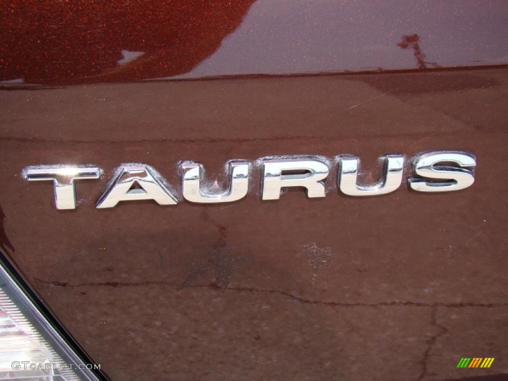 2009 Taurus Limited - Sangria Red Metallic / Camel photo #38