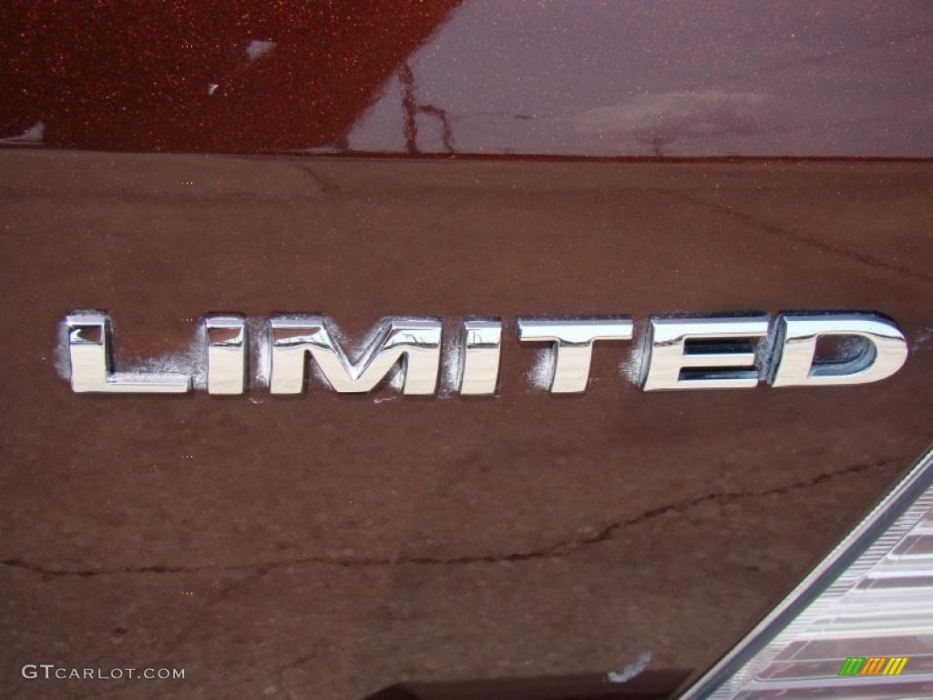 2009 Taurus Limited - Sangria Red Metallic / Camel photo #39